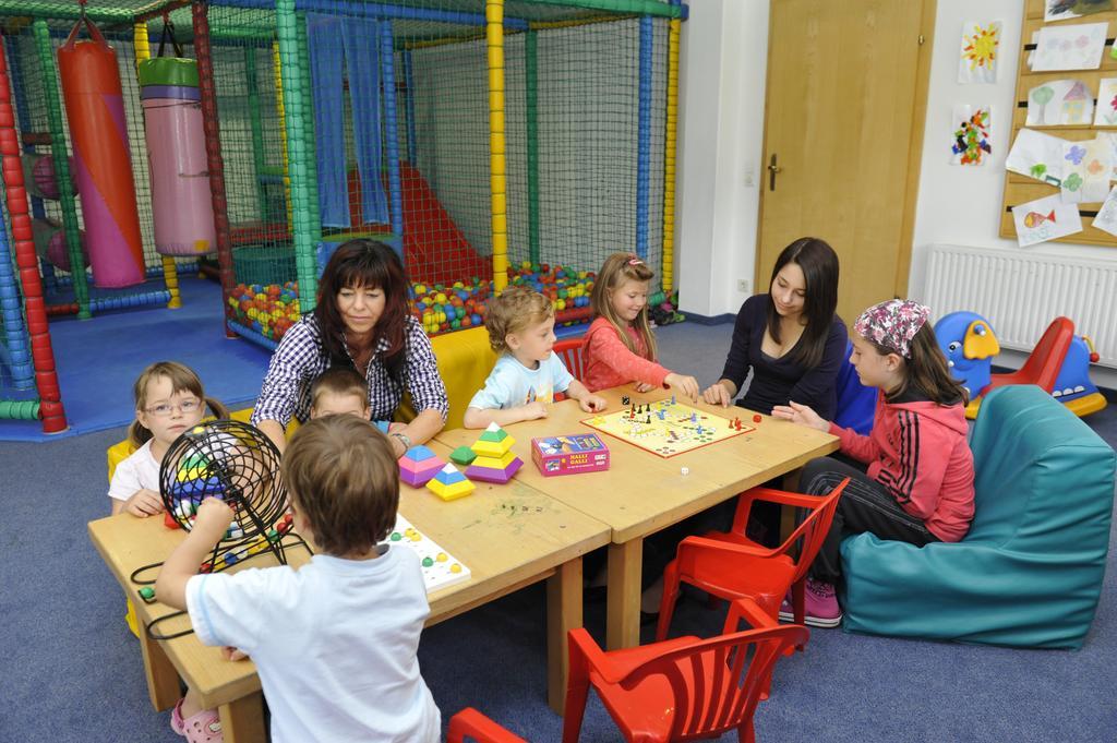 Kinder- Und Familienhotel Nockalm Innerkrems Kültér fotó