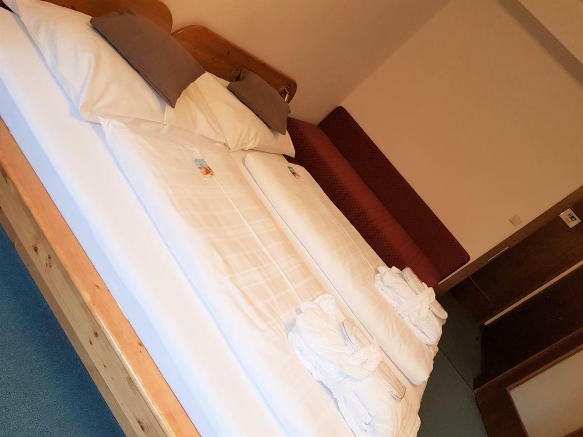 Kinder- Und Familienhotel Nockalm Innerkrems Kültér fotó