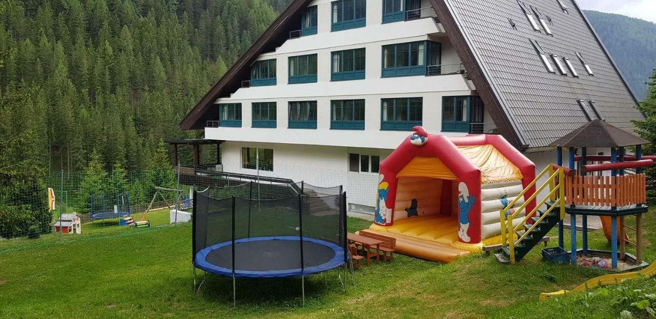 Kinder- Und Familienhotel Nockalm Innerkrems Kültér fotó